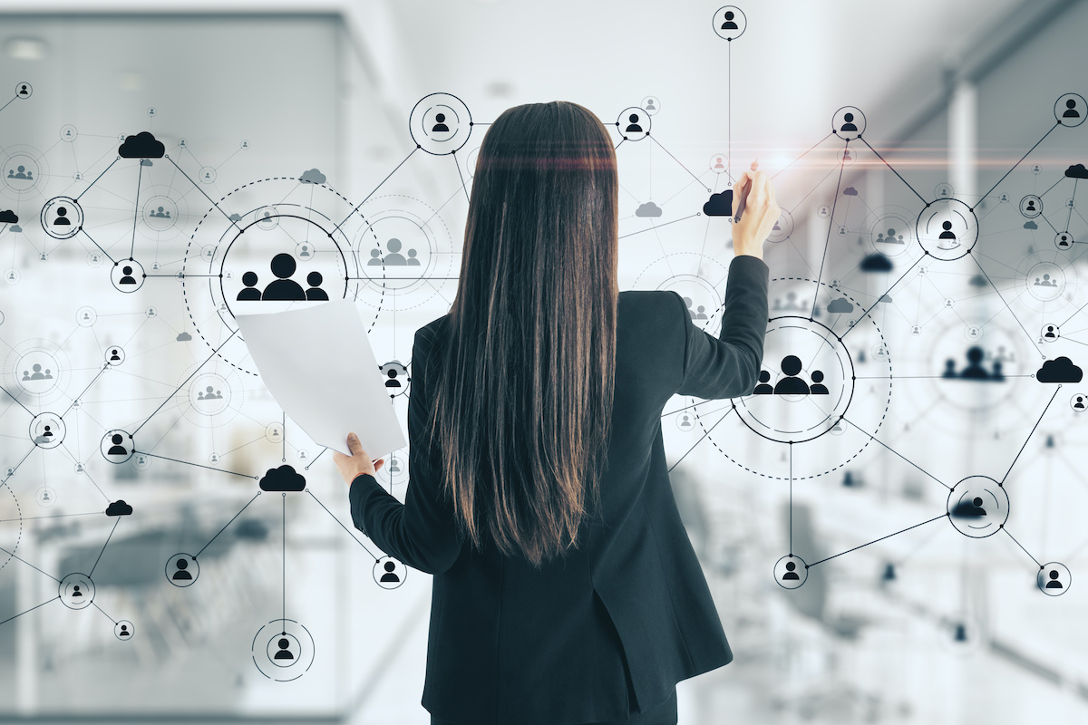 Enhancing Collaboration: The Role of Human Interface with AI in Modern Workspaces